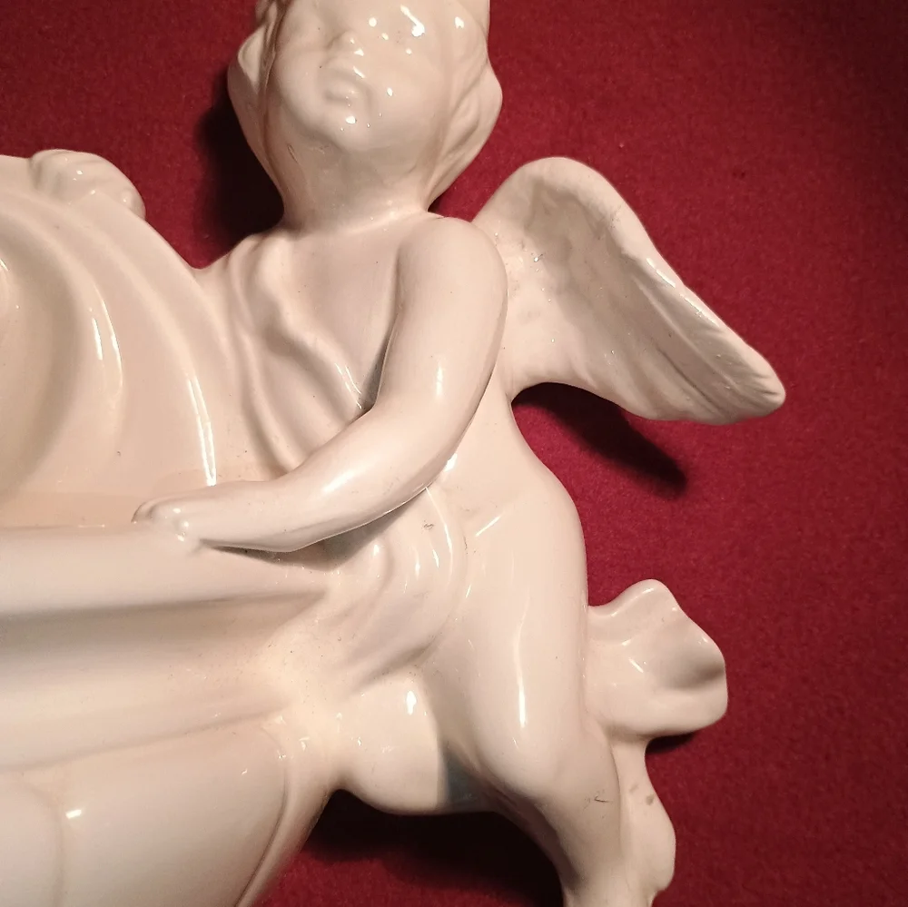 Scioto Ceramics White Ceramic Angel CherunWall Sconce Planter 1989 14x10.5x5.5